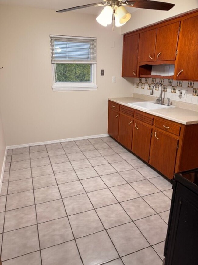 Photo - Freshly Transformed 3 Bed Home with Modern Upgrades!