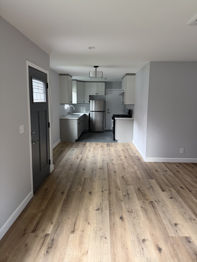 Photo - 170 Monterey Rd Unit Newly Remodeled 1 Bedroom