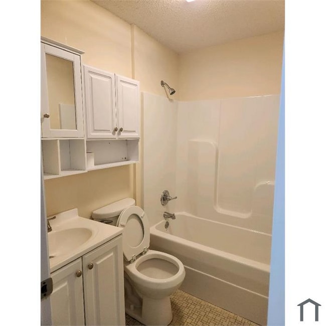 847 Northern St Unidad C