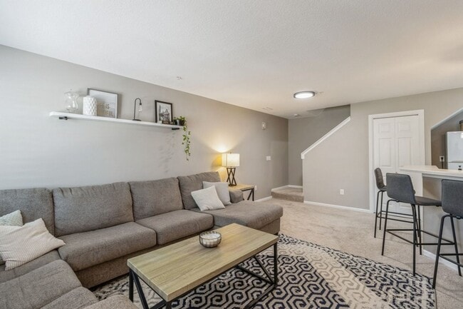 Photo - CHARMING HOME WITH EXCELLENT LOCATION!!  2 Bedroom, 1.5 Bathroom Townhome in West Des Moines!