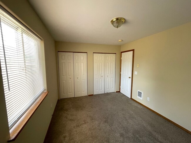505 W 3rd Ave Unit 2