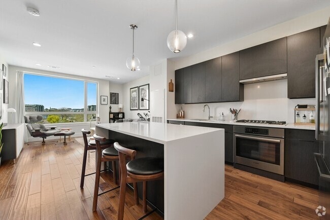 Building Photo - 99 Sumner St Unit 315 Rental