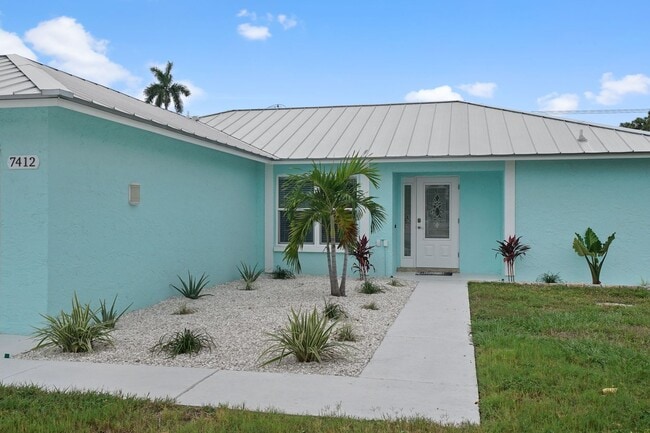 Photo - Perfect West Bradenton Location - 2 bedroom / 2 bathroom Home