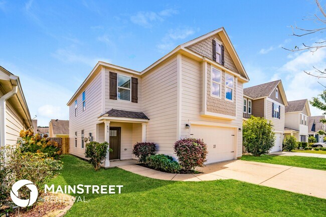 Photo - 855 Hawthorn Ln