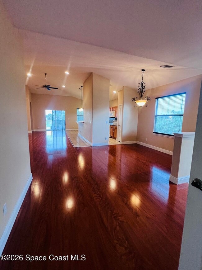 Photo - 4865 Revenna Ct