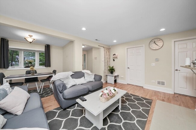 Photo - 3-bed / 2-bath Rental in Beach Park