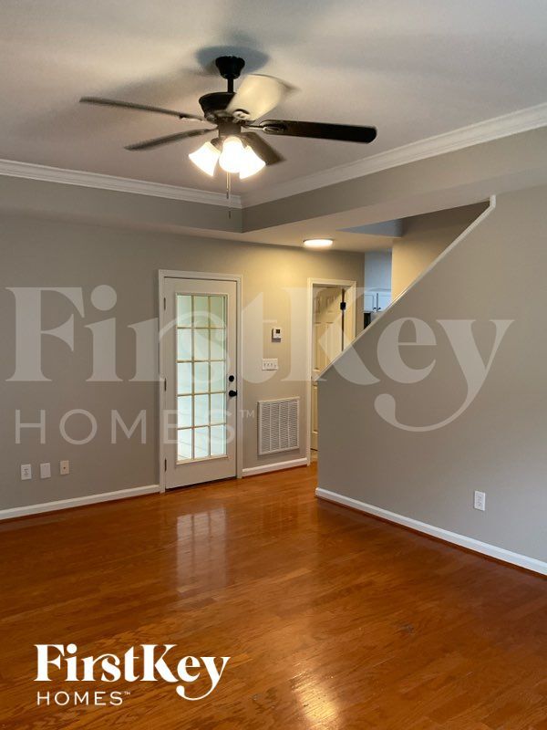Photo - 2804 Bridlewood Terrace