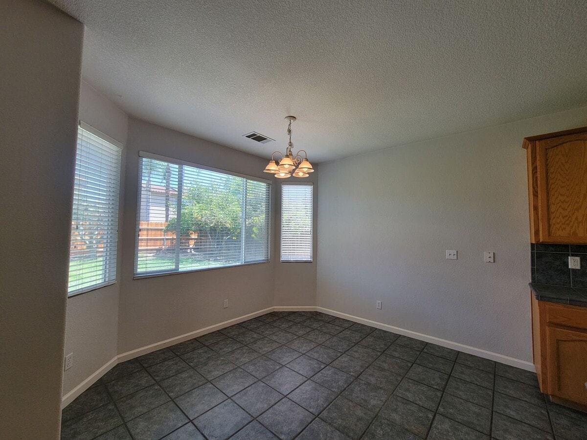 Photo - 1 year lease