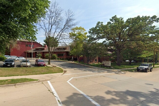 Photo - 250 Femrite Dr