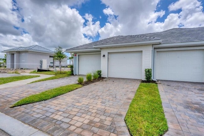 Photo - 14224 Heritage Landing Blvd