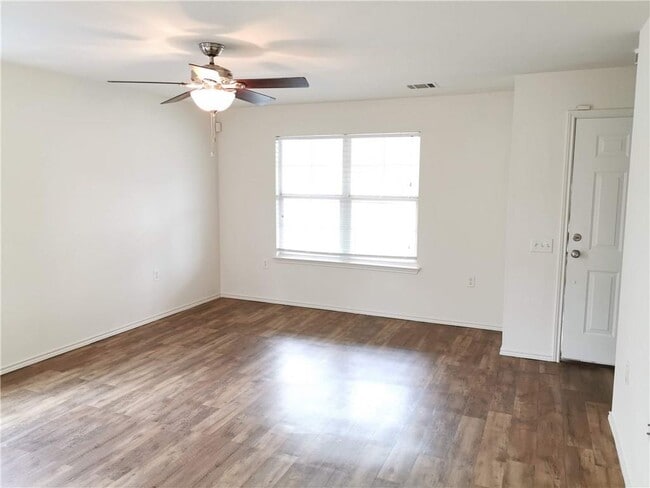 12100 Briarcreek Loop