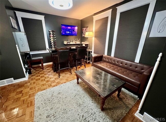 Photo - 25 Whitney Pl