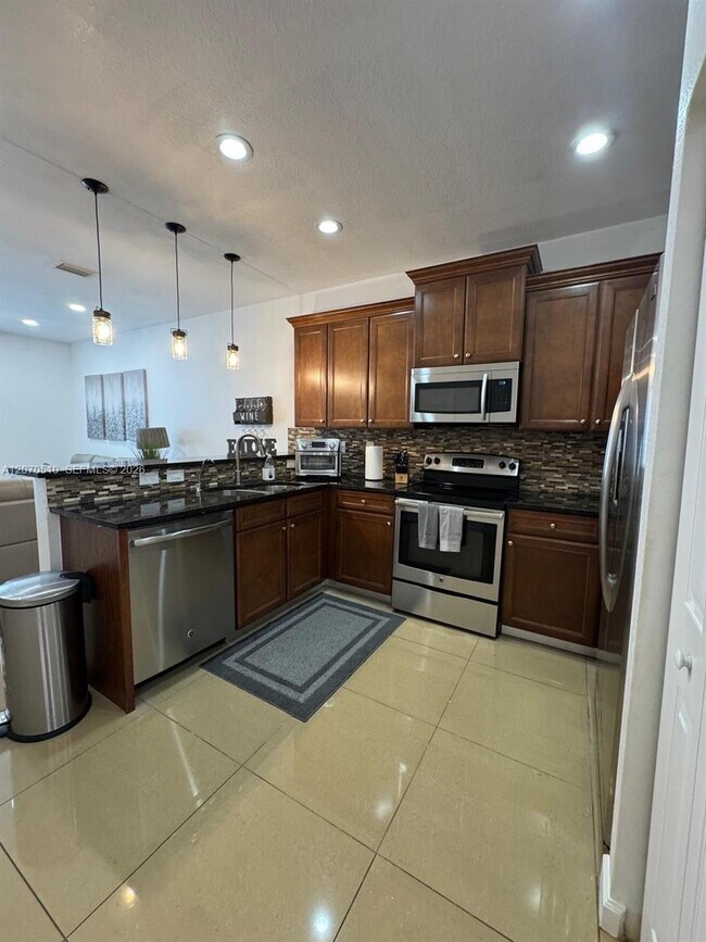 Photo - 8715 NW 98th Ave