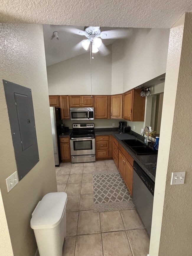 Photo - 5025 SW 91 Ct