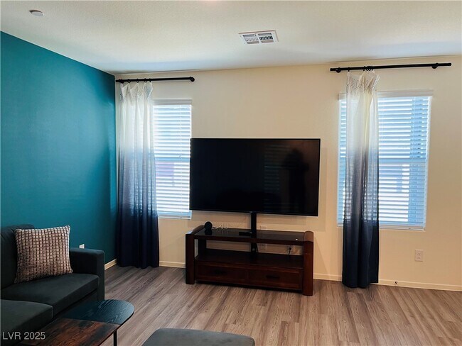 Photo - 4862 Orchid Rdg Ave