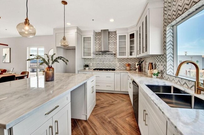 Photo - 26 Newtrust Way