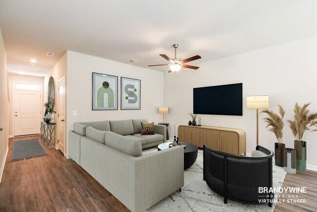 Photo - 828 Coosaw Pl