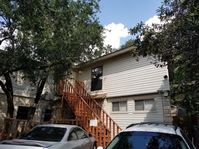 Building Photo - 9510 Powhatan Dr
