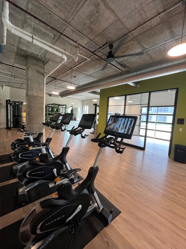 Canfield Park at Fairfield Metro Apartments For Rent in Bridgeport, CT