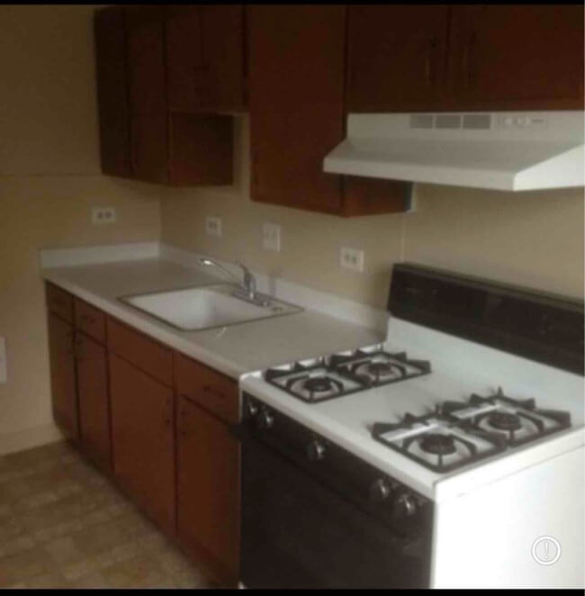 Photo - 228 E Main St Unit 3