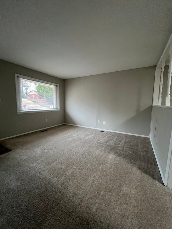 Photo - 341 Echodale Dr