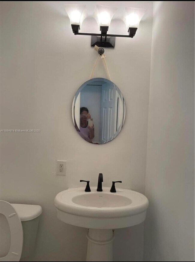 Photo - 845 NW 46th Ave Unit 845