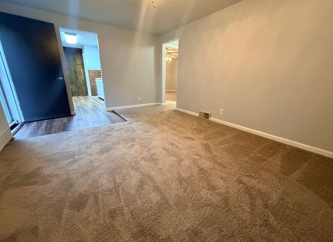 3137 Bermuda Ln