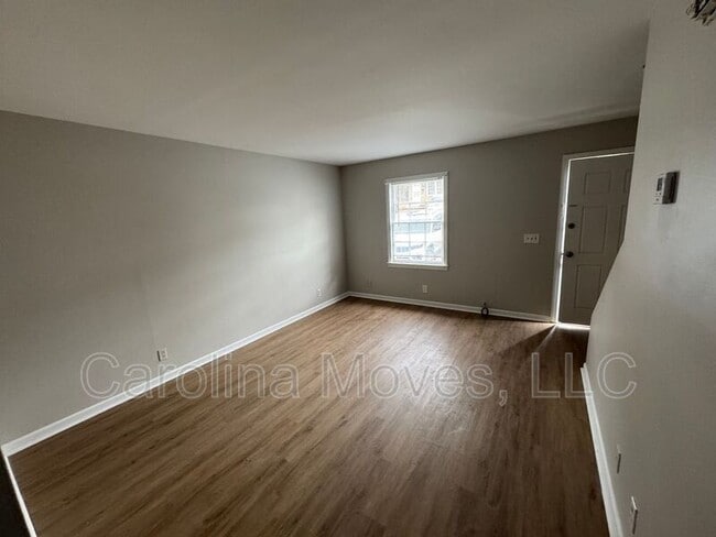 Photo - 160 Pine Creek Ct Ext