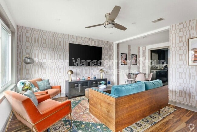 Building Photo - 201 Nassau St Rental