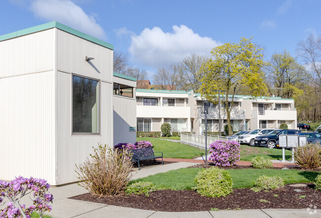 Building Photo - Walnut Hill Apartments 55+ Senior Apartments