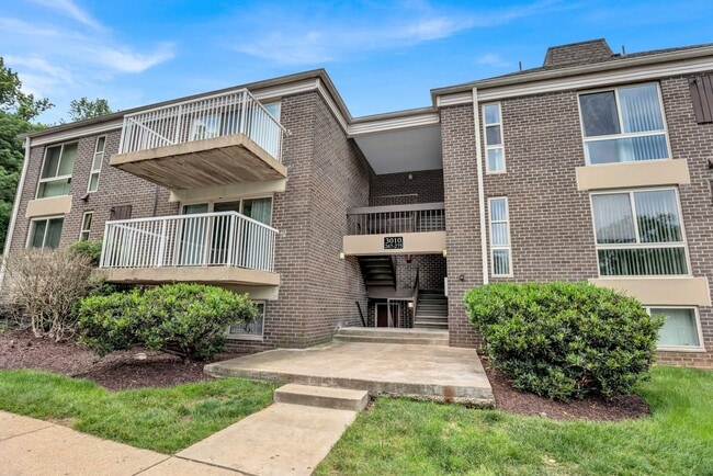 Westchester West Apartments