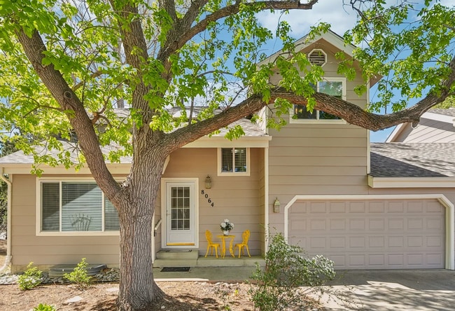 Building Photo - 8064 Meadowdale Sq