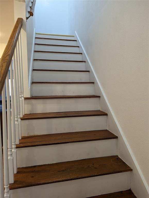 Photo - 20333 Sugarloaf Mountain Rd