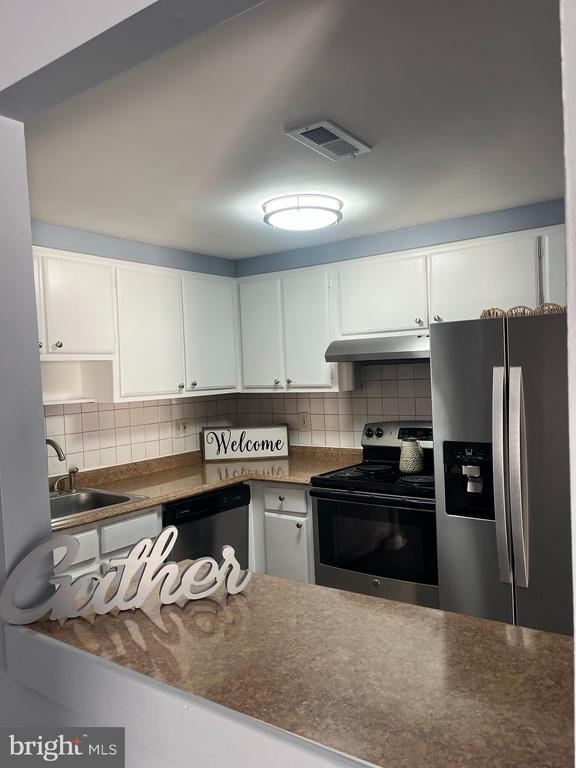 Photo - 10100 Campus Way S Unidad 302-4A