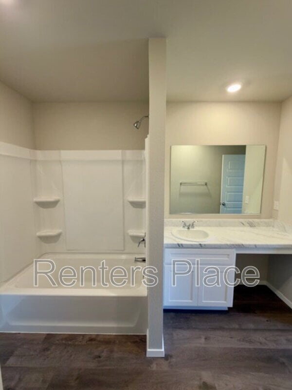 Photo - 1004 W Lawton Rd