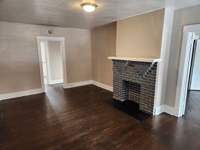 Photo - Large 2 -3 Bedroom Apartment in Heart of Beaver Falls! Central Air! NO APPLICATION FEE!!