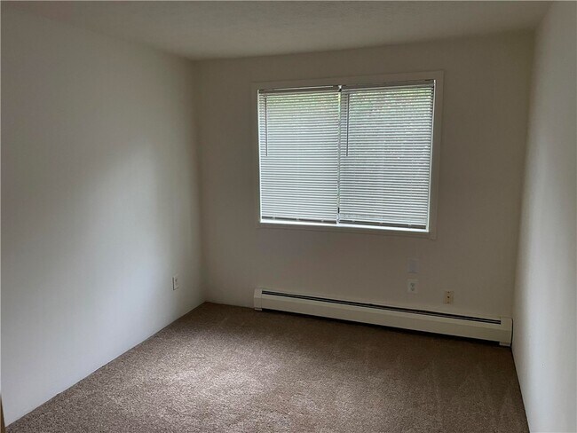 Building Photo - 7554 Victor Mendon Rd