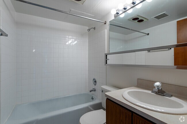 2BR, 1BA