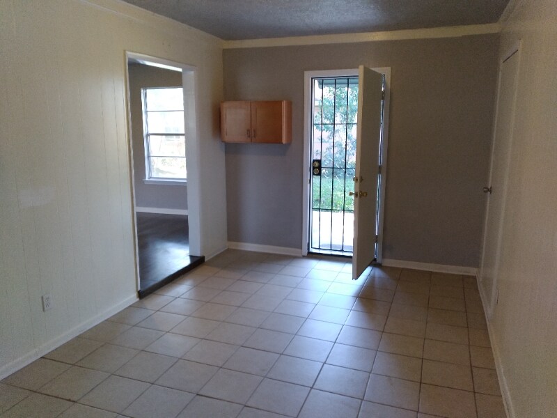 Photo - 11608 Segrest Dr