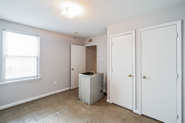 Photo - 884 N 42nd St Unidad A