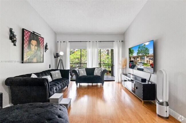Building Photo - 2281 SW 15th St Unit 144 Rental