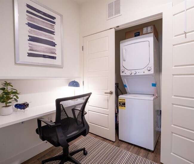 Photo - 6444 Burnet Rd Unidad 509