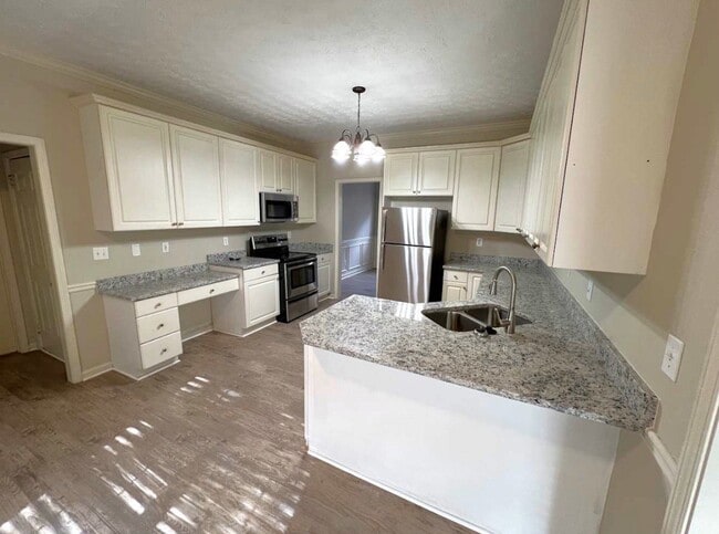 Photo - 3111 Scenic Brook Dr SW