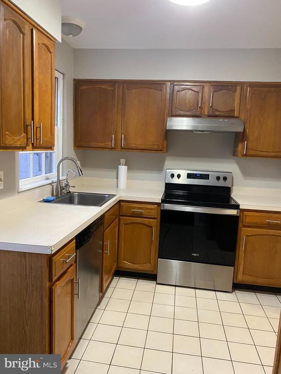 Photo - 8326 Glastonbury Ct