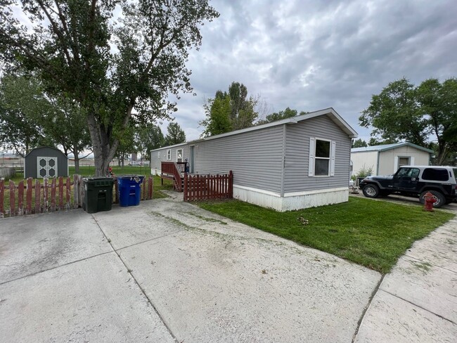 3 Bedroom 2 Bath Updated Mobile Home with ... - 3 Bedroom 2 Bath Updated Mobile Home with ...