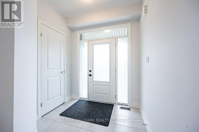 Photo - 32 Nicort Rd