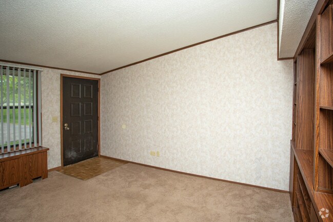 1BR, 1BA - 576 SF