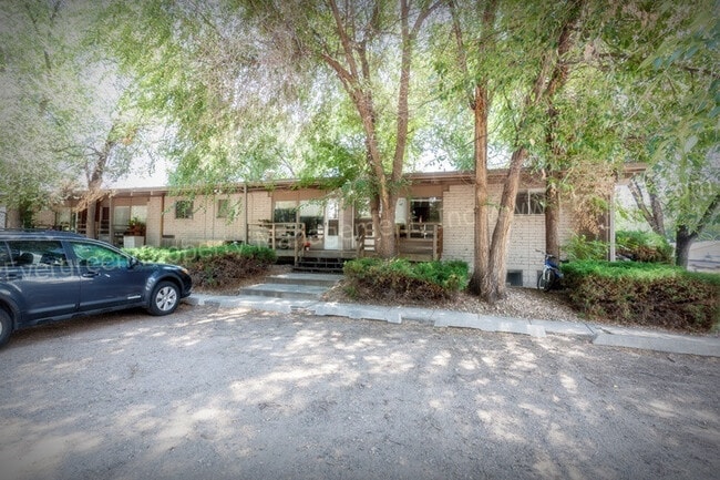 Photo - 701 Parker St Unit 15