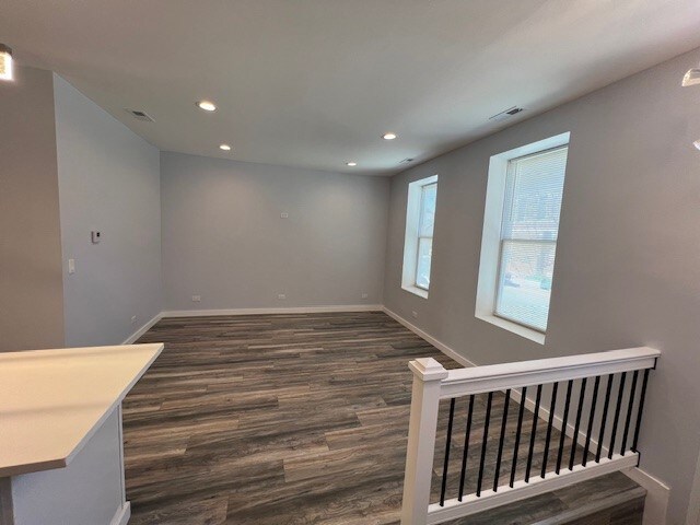 Photo - 1819 S Laflin St Unit 2nd Floor