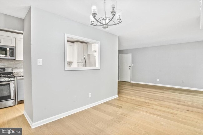 8001 Chanute Pl Unit 5